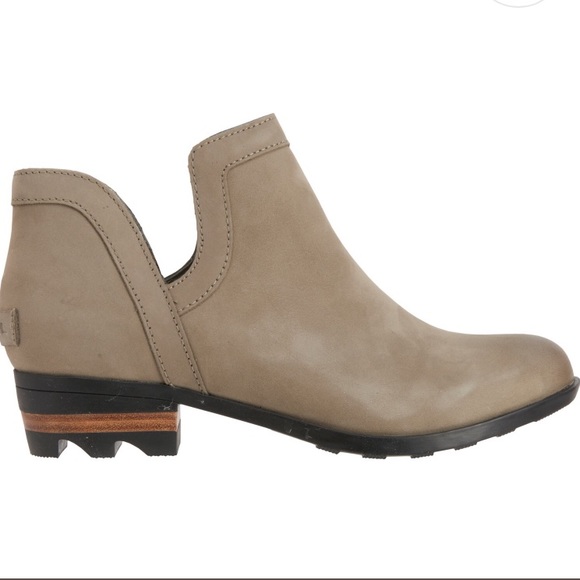 NIB Sorel Lolla Cut Out Booties Nubuck -Waterproof - Picture 5 of 16